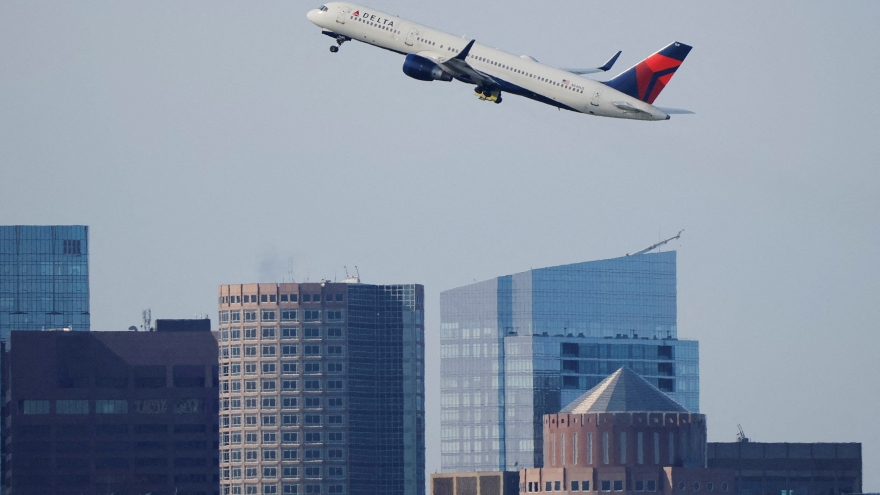 Các sân bay của Mỹ hoạt động trở lại bình thường sau khi nhân viên an ninh được trả lương